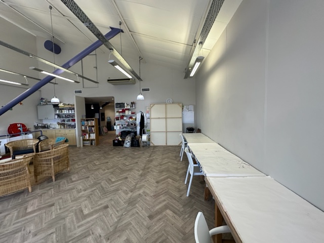 To Let commercial Property for Rent in Mowbray Western Cape